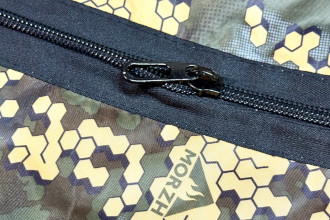 Во всех наших палатках стоят надежные молнии SBS Zipper